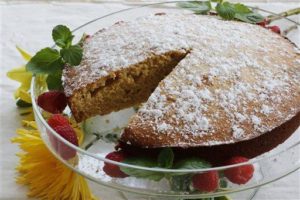 This cake is a simple and quick dessert that anyone can make. Pair with Twinings Irish Breakfast tea for a classic Irish experience! (Photo credit AP Images) 