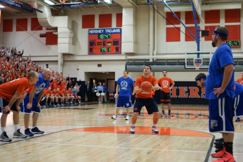 Doug Ruhl at the foul line early in the first half. (Broadcaster/ Robert Sterner)