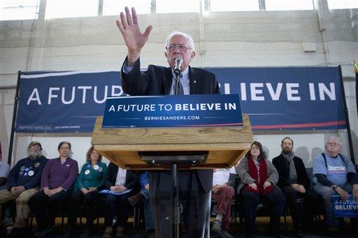 Democratic presidential candidate, Sen. Bernie Sanders, I-Vt. speaks during a campaign stop, Thursday, Jan. 21, 2016, in Peterborough, N.H. (AP Photo/Matt Rourke)
