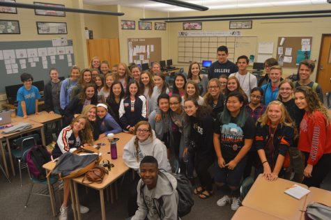 The members of the 2016-17 Broadcaster pose for a picture before Community Day on October 7, 2016.  The Broadcaster staff published over 20 stories about the sessions on the second annual Community Day (Broadcaster/ Robert Sterner).