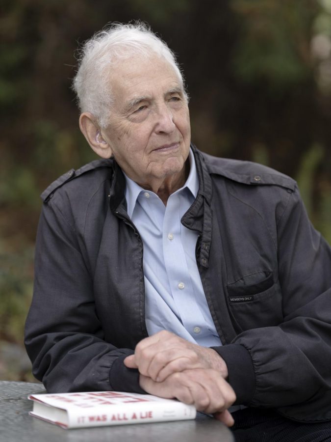 Daniel Ellsberg poses with a copy of "It was all a lie" by Stuart Stevens in 2020.  Ellsberg is credited with leaking the Pentagon Papers to reporters. (Christopher Michel/CC BY 2.0)