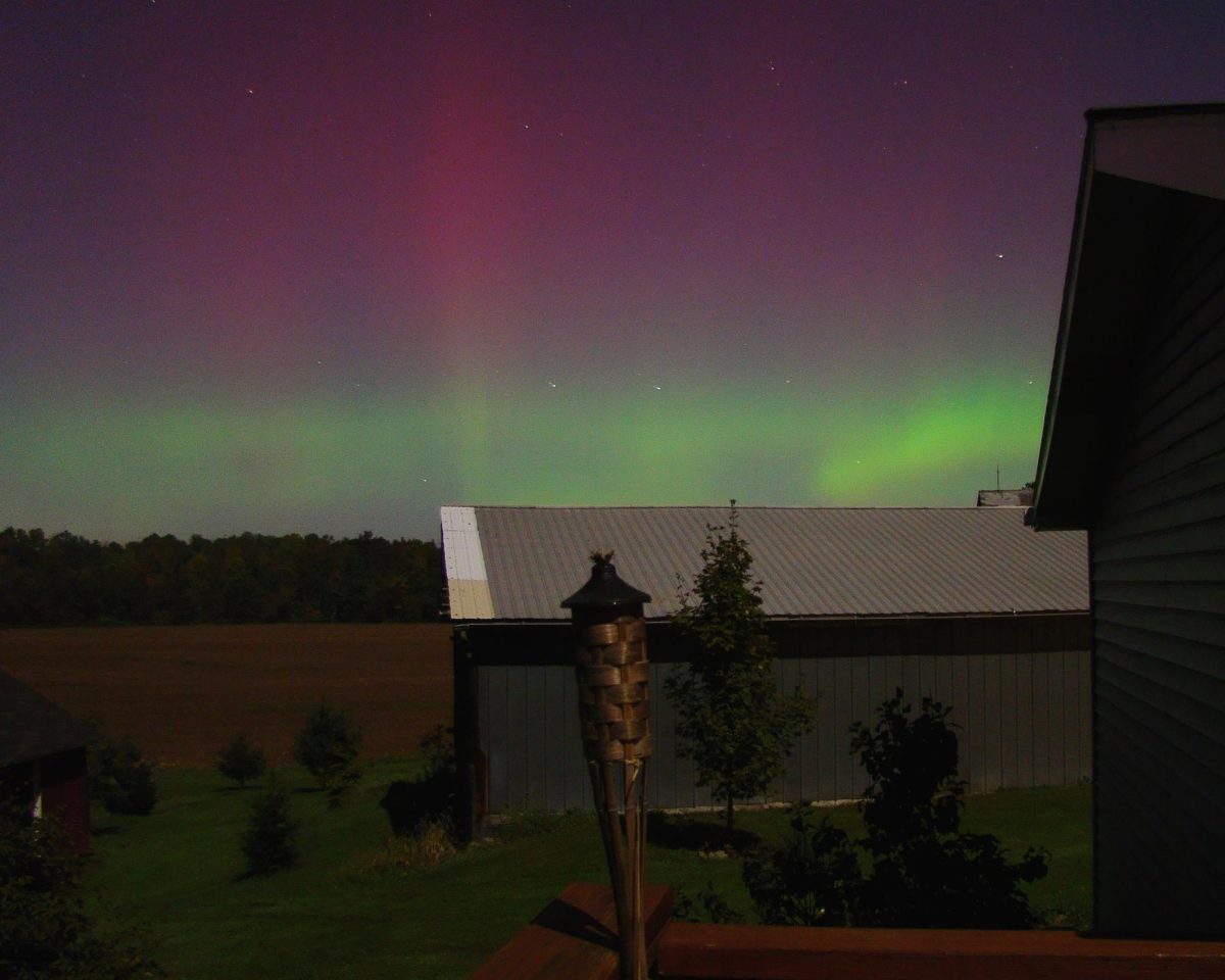 An aurora borealis shines over Pennsylvania in 2012, a few years before the solar maximum in 2014. The 2014 solar maximum had much less sunspots than expected, making itself one of the weakest solar maximums. (Glenn Marsch/CC BY-NC-ND 2.0 DEED)
