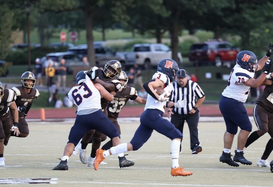 HHS Varsity Football Prepares to take on Mechanicsburg on October 18th